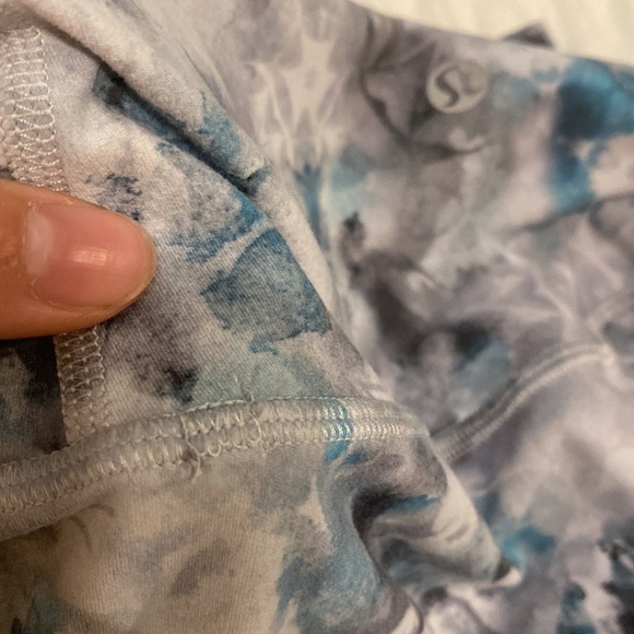 LULULEMON ALIGN LEGGINGS 25 inch - Picture 6 of 6